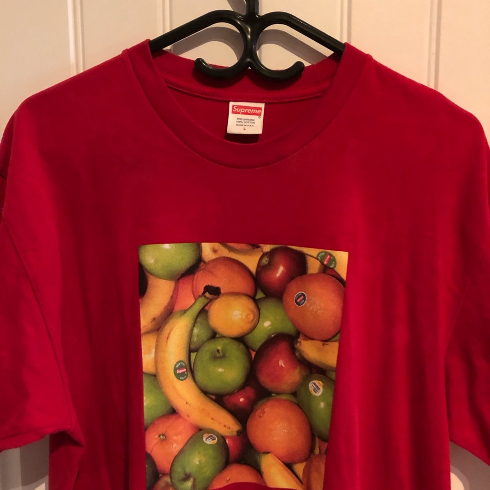 Supreme Red Fruit Cotton T-Shirt Authentic Made In USA Size Large USA RN#101837